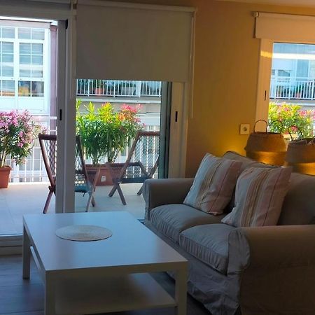 Appartamento Loft Con Terraza En El Centro De Santiago De Compostela Vutco 07320 Esterno foto